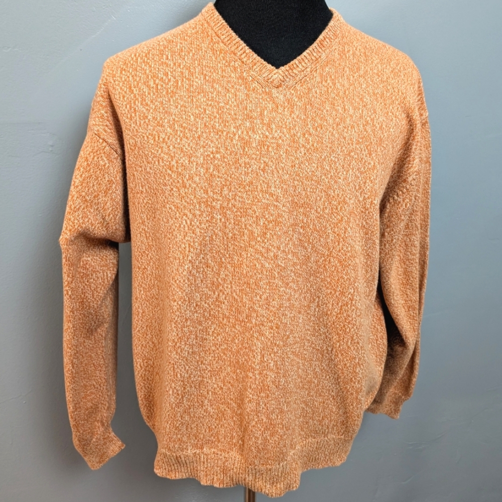 Vintage Northern Isles cotton v-neck pull on sweater. Orange and white. XL.